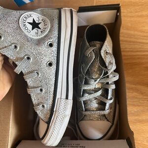 Converse Chuck Taylor All Star "Silver Glitter" Grade School Girls' Shoe - 11
